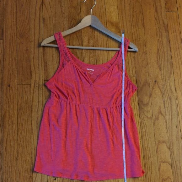like NEW Women's Pink Express Top - Picture 10 of 10